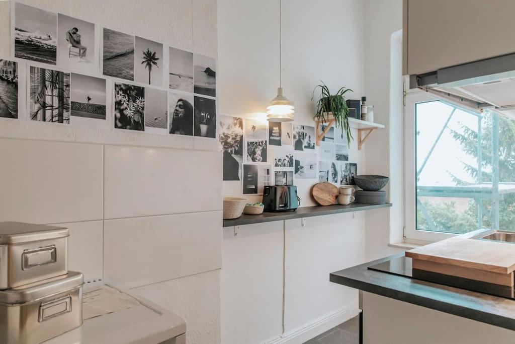Altbautraum! 2 Zimmer Mit 24H Check-In Kiel Ngoại thất bức ảnh